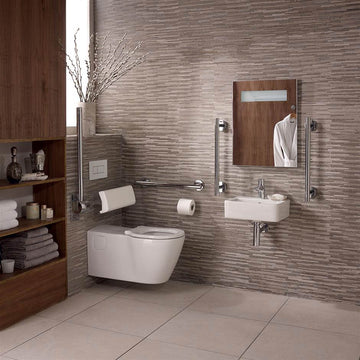 Ideal Standard Concept Freedom ensuite bathroom pack with modern fixtures and fittings, installed in a contemporary bathroom setting.