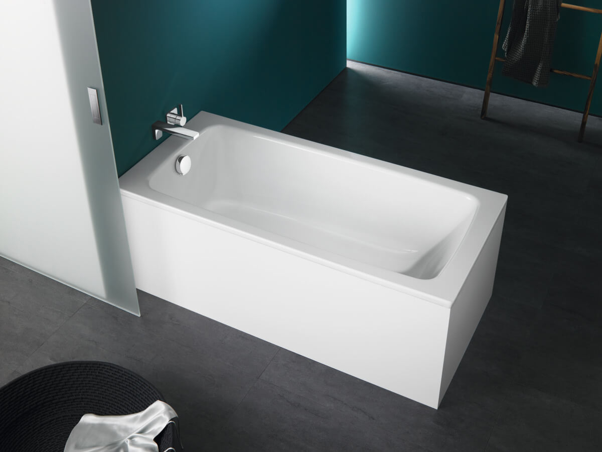 White Kaldewei Advantage Cayono 1700mm steel bath with single-ended design, shown in a bathroom setting.