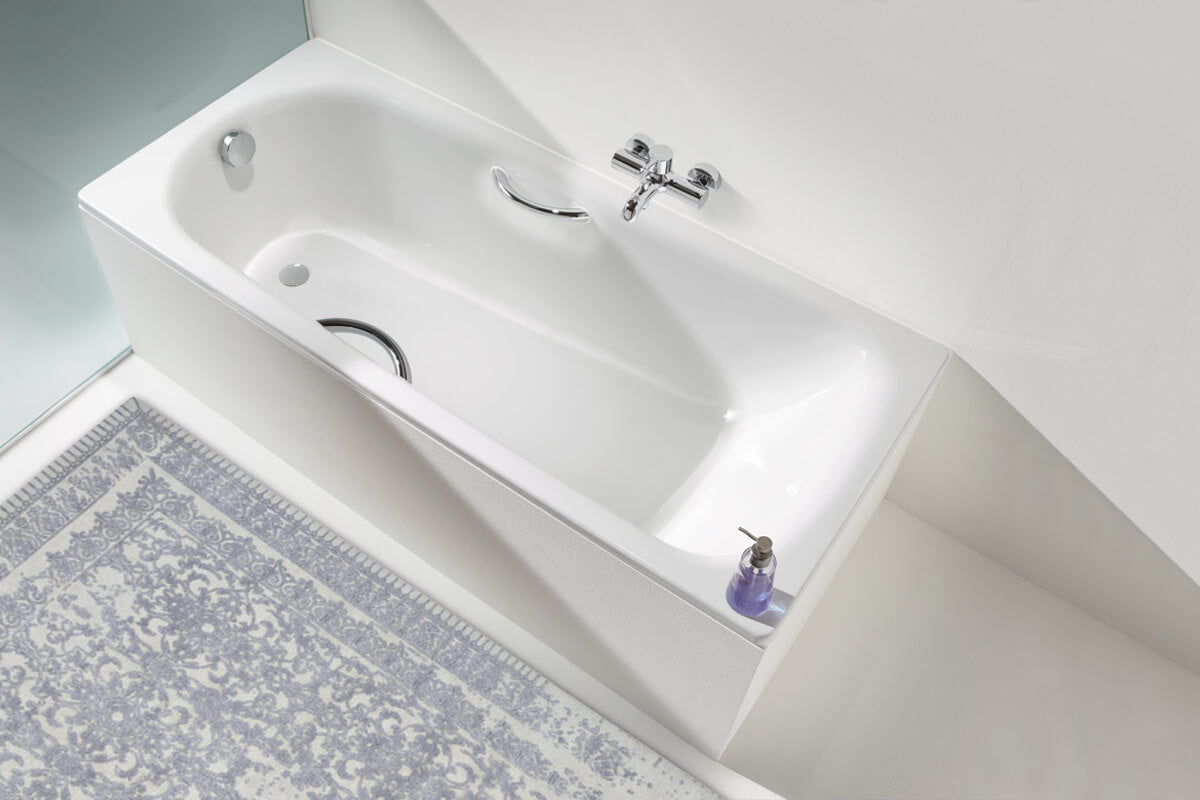 White Kaldewei Advantage Saniform Plus steel bath, 1700x750mm, single end design, shown in a bathroom setting
