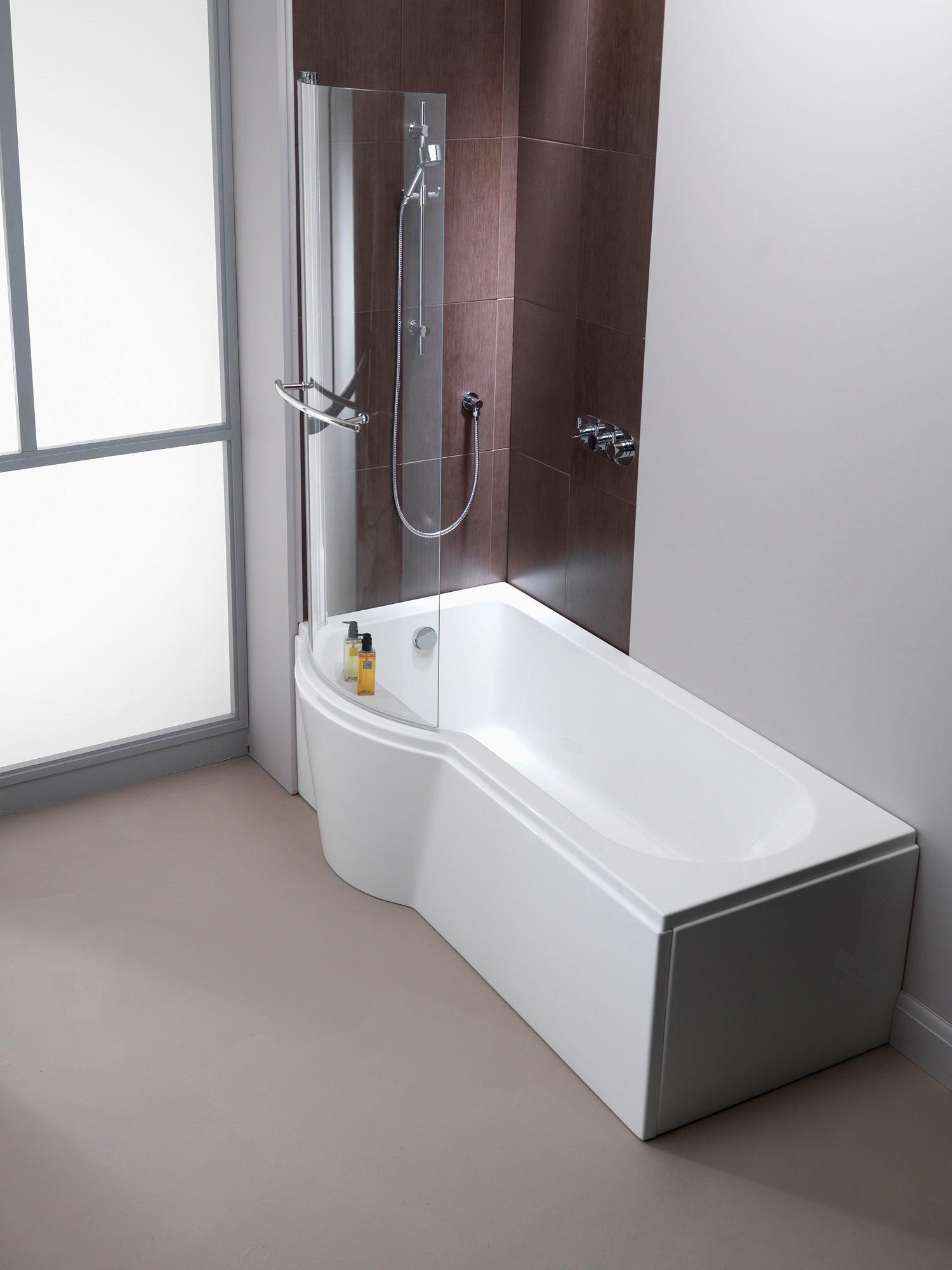 IMEX Arco Universal Frameless Curved Bath Screen with Towel Rail - Pivot - 800 x 1500mm