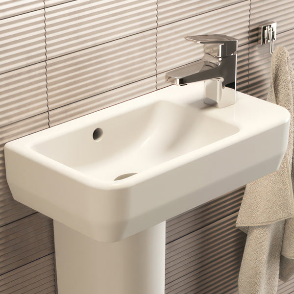 Ideal Standard I-Life S 450mm Right Hand 1 Taphole Guest Washbasin