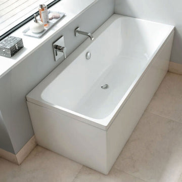 Carron Profile double-ended rectangular acrylic bath by Tuskan Tiles, 1750x750mm, 5mm thick, with smooth finish and modern design.