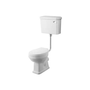 Nuie Carlton low level WC pan with cistern and flush pipe kit, traditional style, 472x495mm, in white ceramic.